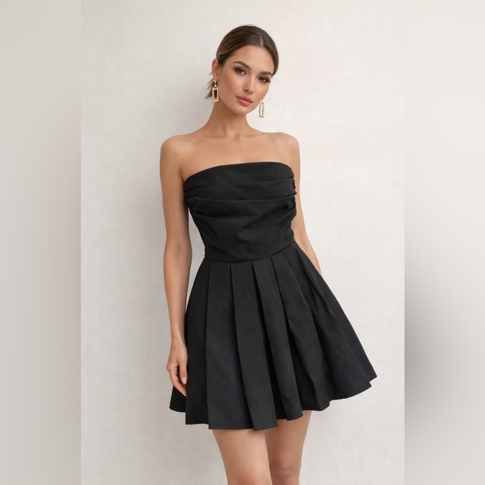 Hello Molly Classic Black Strapless Fit & Flare Dress Sz. 8